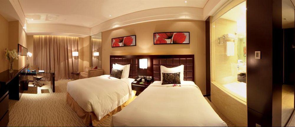 The Qube Hotel Shanghai -Close To Pudong International Airport And Disney Land Bagian luar foto