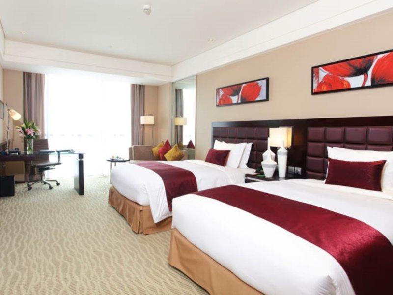 The Qube Hotel Shanghai -Close To Pudong International Airport And Disney Land Bagian luar foto