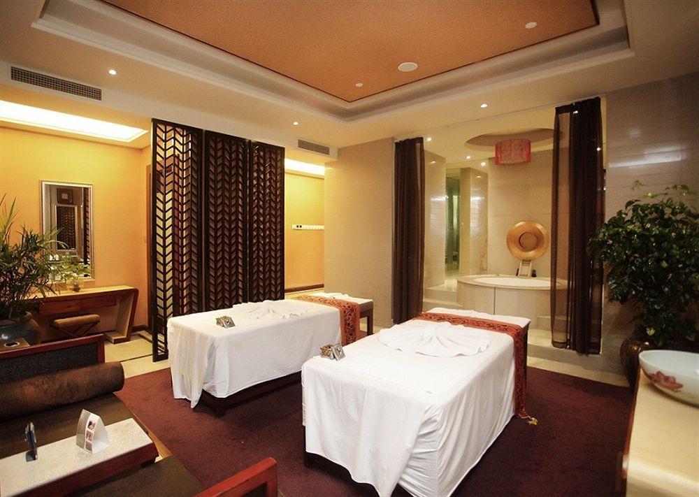 The Qube Hotel Shanghai -Close To Pudong International Airport And Disney Land Bagian luar foto