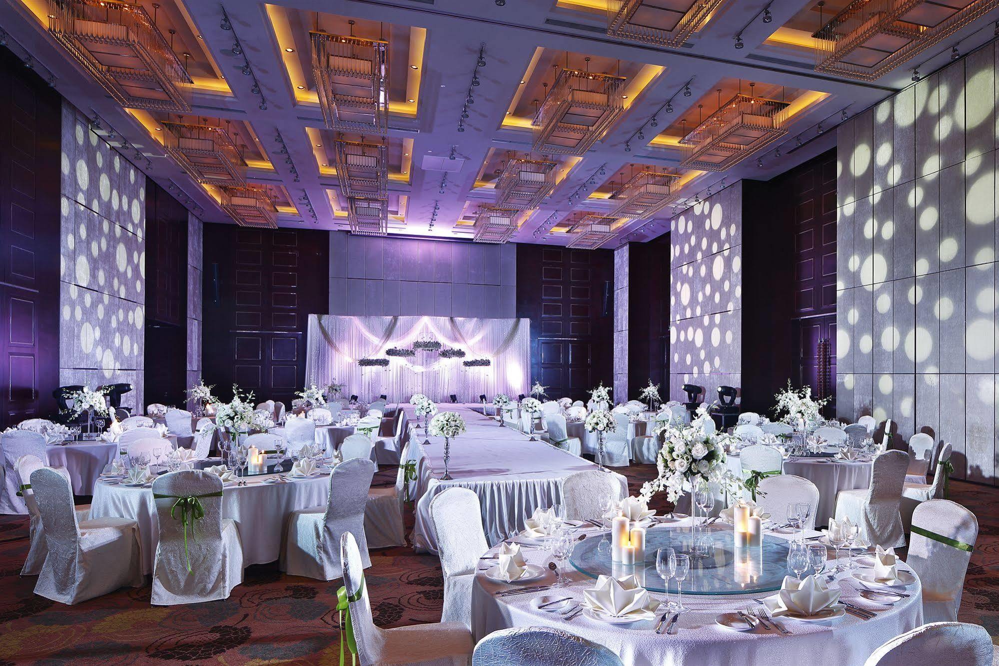 The Qube Hotel Shanghai -Close To Pudong International Airport And Disney Land Bagian luar foto